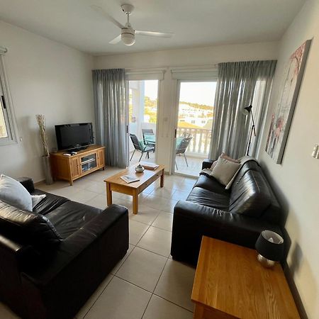Beautiful 2 Bed Apartment In Peyia Valley, Paphos Eksteriør billede