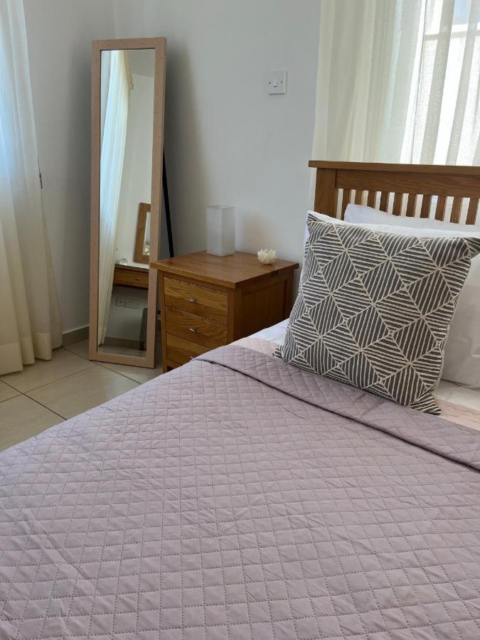 Beautiful 2 Bed Apartment In Peyia Valley, Paphos Eksteriør billede