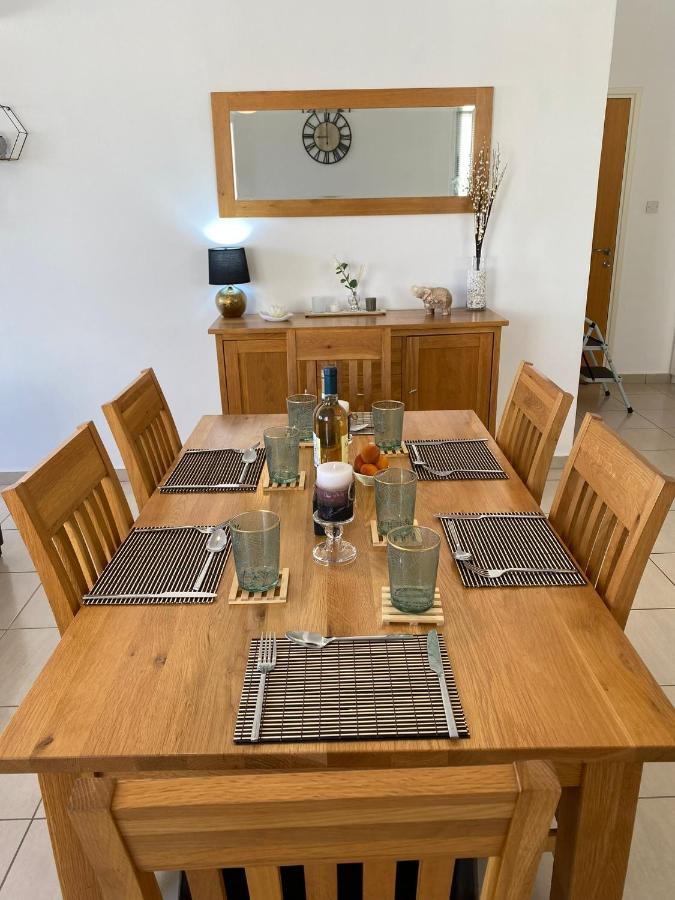 Beautiful 2 Bed Apartment In Peyia Valley, Paphos Eksteriør billede