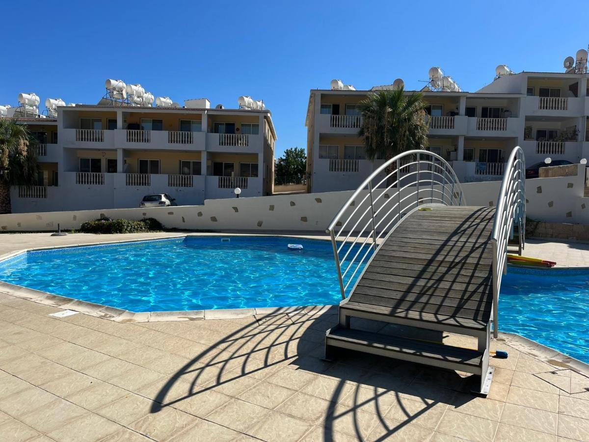 Beautiful 2 Bed Apartment In Peyia Valley, Paphos Eksteriør billede
